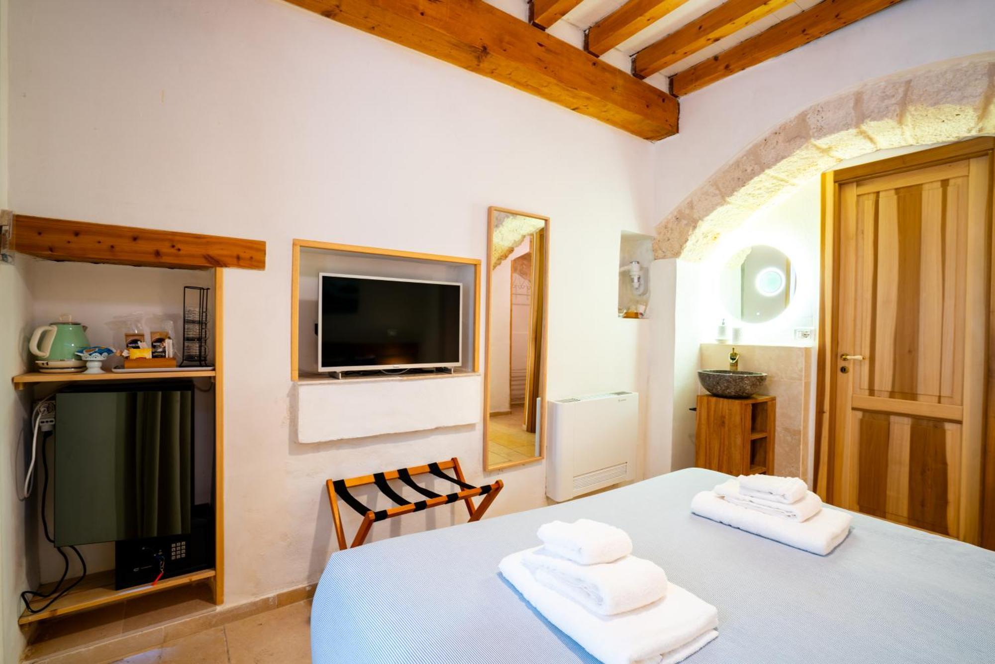 L'Arco Antico - Una Casa Sul Mare Polignano a Mare Exterior photo